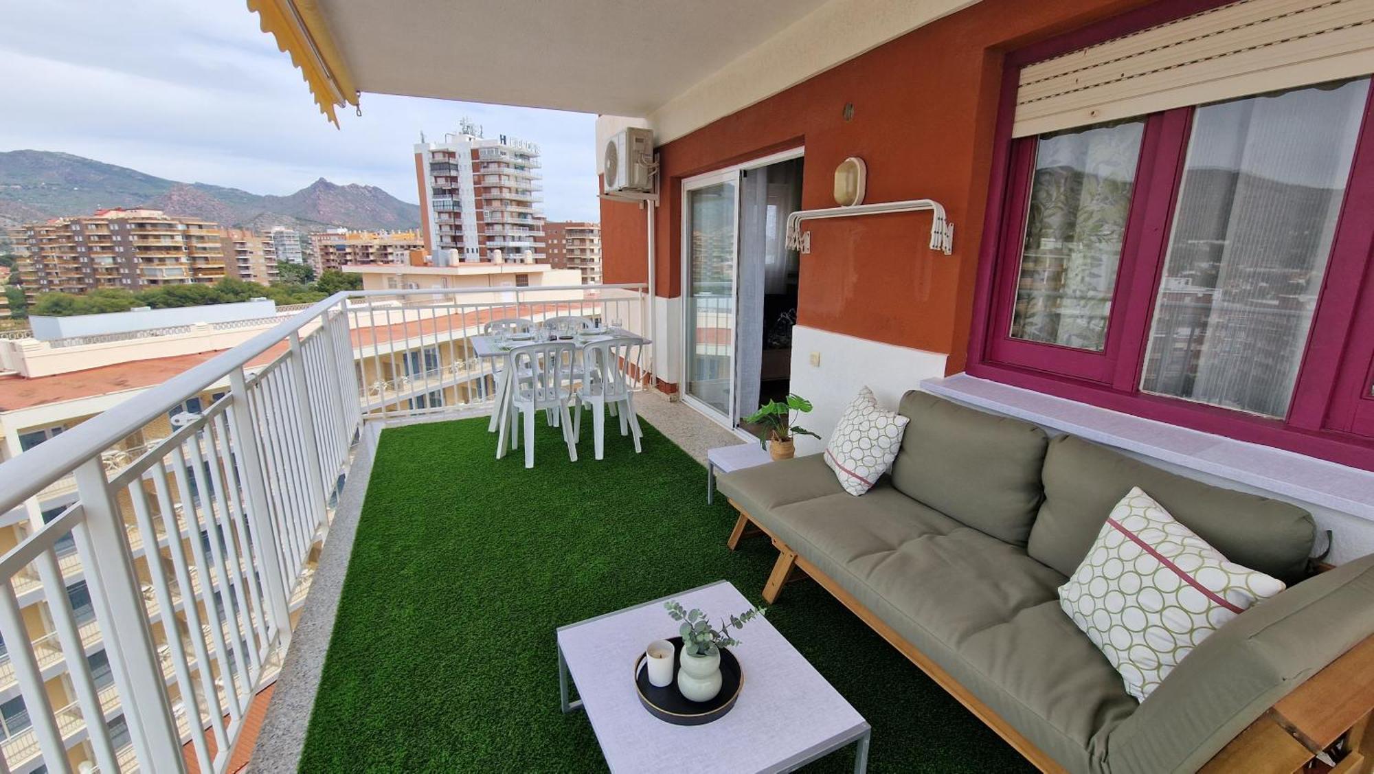 Apartamento Incredible Seafront With Sunrise And Sunset Views Benicàssim Exterior foto