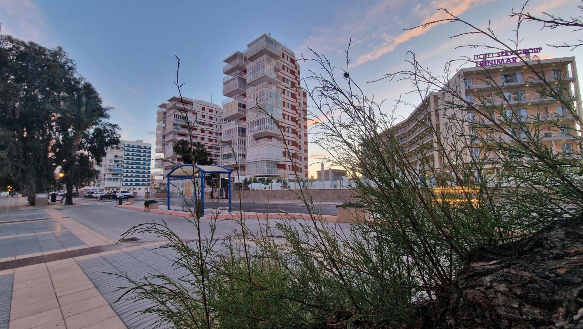 Apartamento Incredible Seafront With Sunrise And Sunset Views Benicàssim Exterior foto